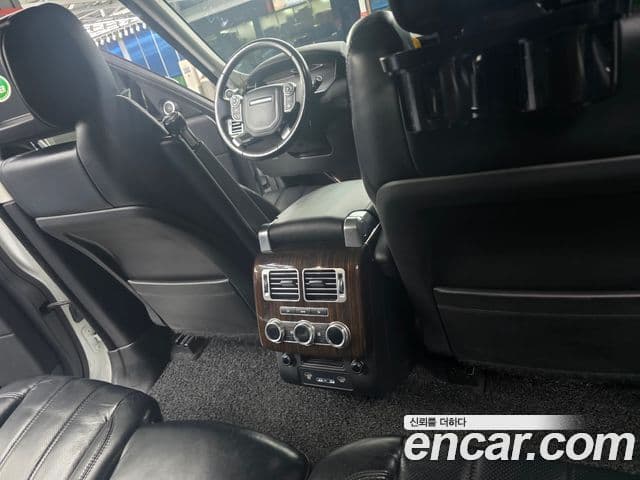 Land Rover Range Rover 4세대 4.4 SDV8 Vogue SE дизель, 2017 все фото
