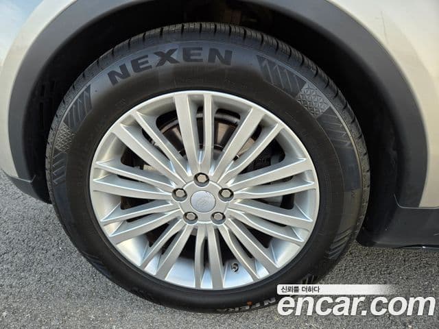 Land Rover Discovery 5 Luxury, 2017 все фото