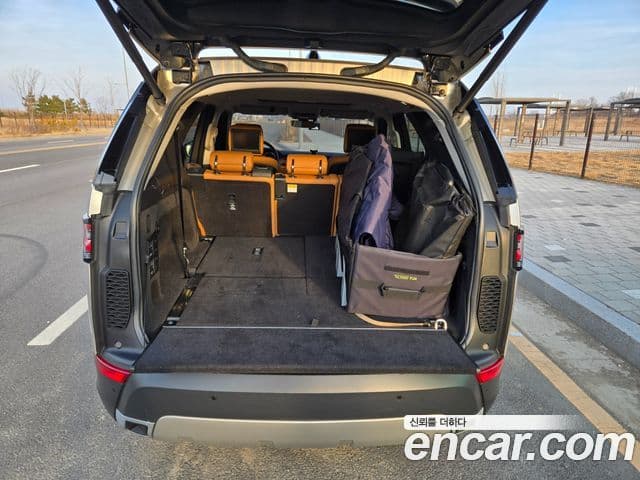 Land Rover Discovery 5 Luxury, 2017 10