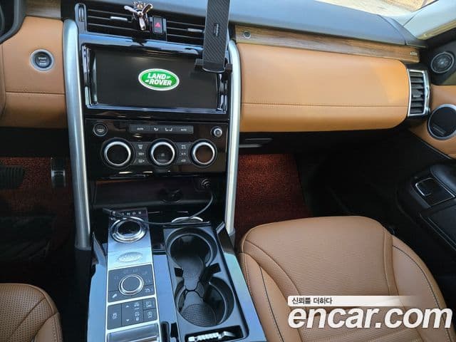 Land Rover Discovery 5 Luxury, 2017 12