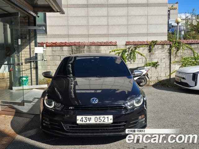 Volkswagen 시로코 2.0 TDI R-Line, 2015 3