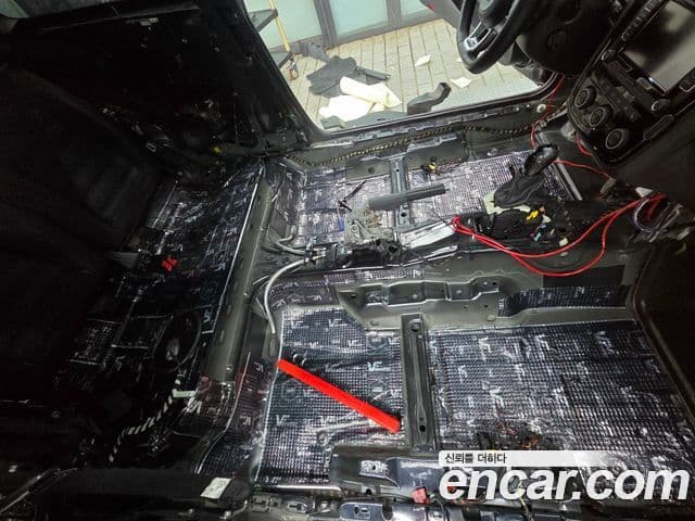 Volkswagen 시로코 2.0 TDI R-Line, 2015 9