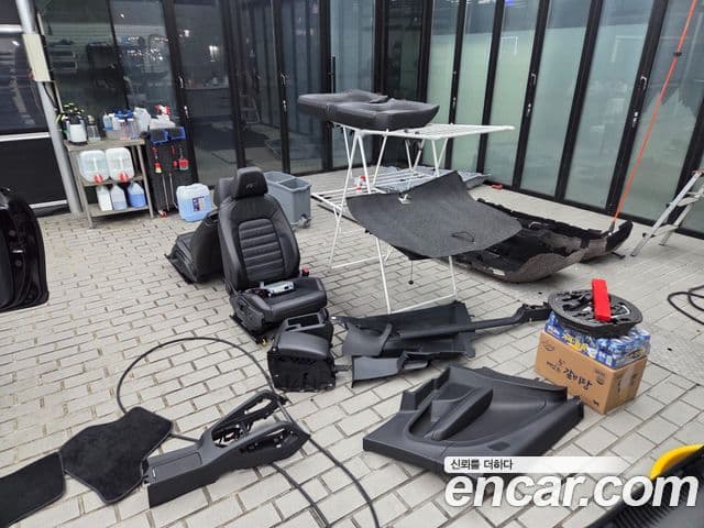 Volkswagen 시로코 2.0 TDI R-Line, 2015 15