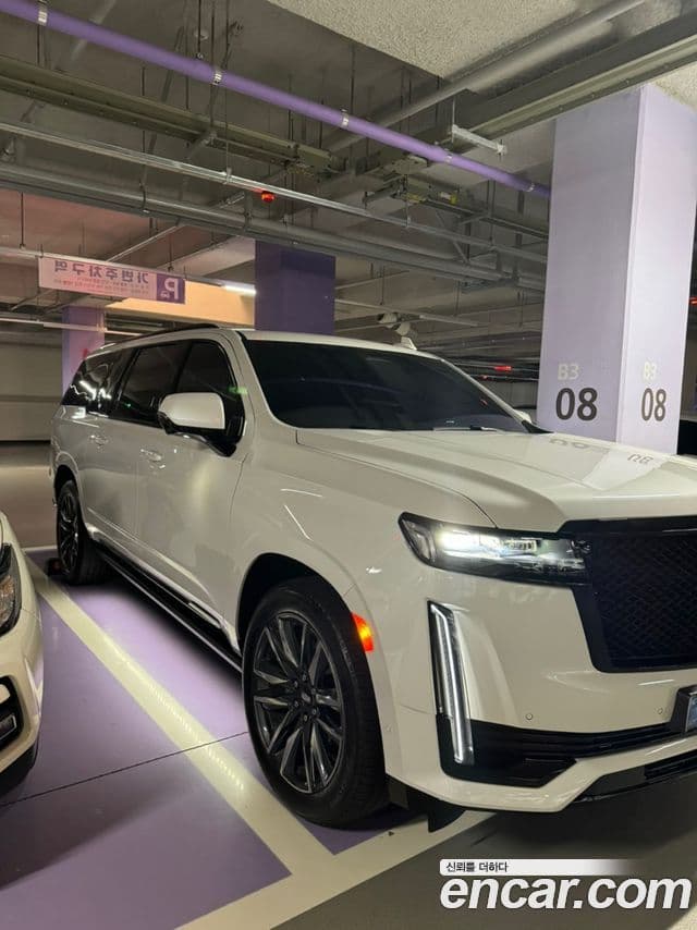 Cadillac Escalade 5세대 ESV Sport Platinum