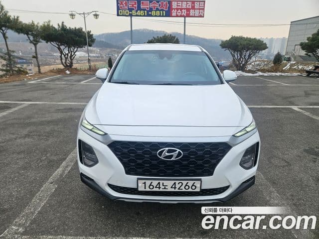 Hyundai Santa Fe TM Premium, 2019 3
