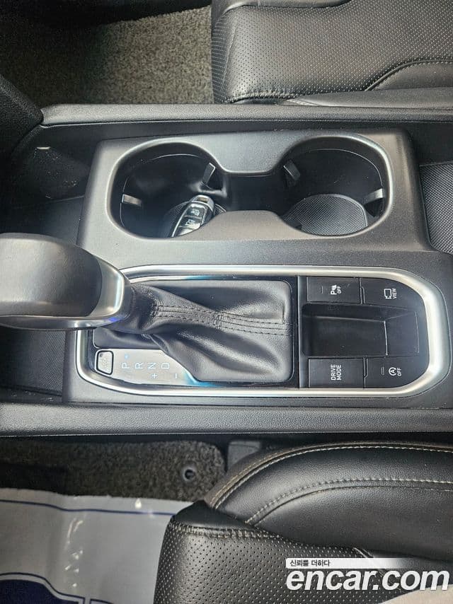 Hyundai Santa Fe TM Premium, 2019 8