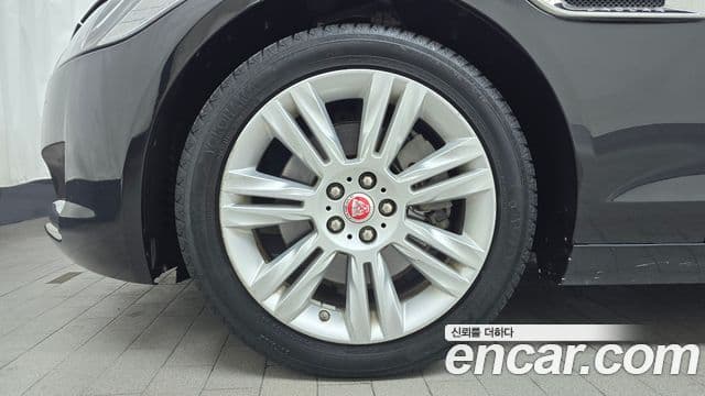 Jaguar XF (X260) 20d Portfolio, 2018 все фото