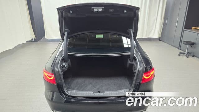 Jaguar XF (X260) 20d Portfolio, 2018 20