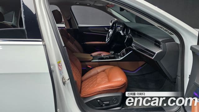 Audi A6 (C8), 2020 11