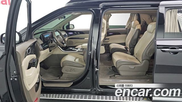 Kia Carnival 4세대 Signature, 2023 10