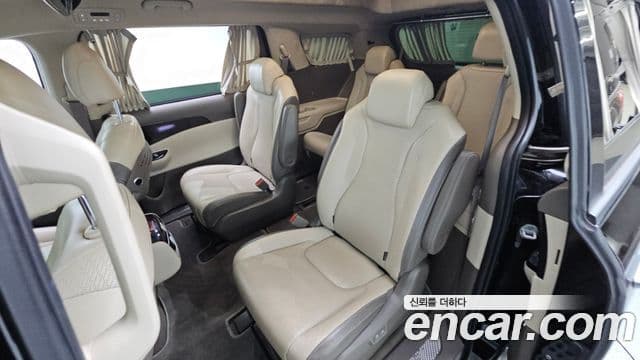 Kia Carnival 4세대 Signature, 2023 12