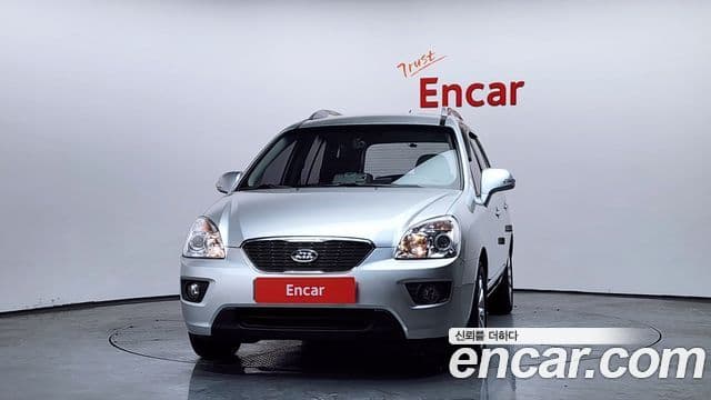 Kia 뉴카렌스 люксовая версия, 2011 3