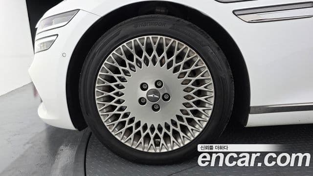 Genesis G80 (RG3) бензин 2.5 турбо AWD, 2022 все фото