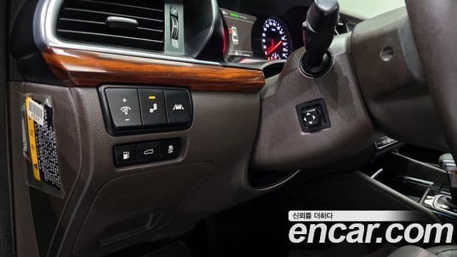 Kia All New K7 Special, 2016 17