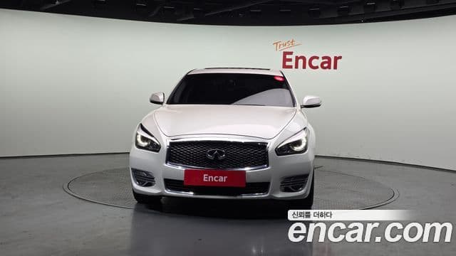 Infiniti Q70 Style, 2017 3