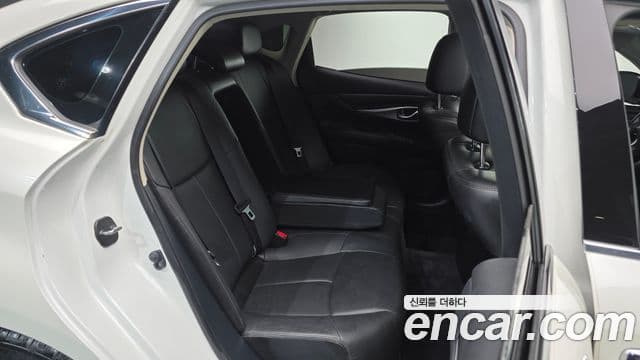 Infiniti Q70 Style, 2017 12