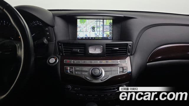 Infiniti Q70 Style, 2017 14