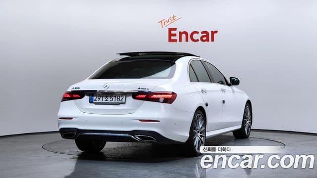 Mercedes-Benz E-класс W213 AMG Line, 2022 2