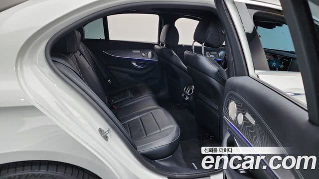 Mercedes-Benz E-класс W213 AMG Line, 2022 12