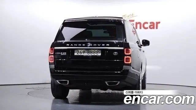Land Rover Range Rover 4세대 4.4 SDV8 Vogue SE дизель, 2016 4