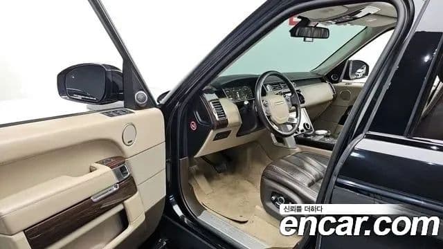 Land Rover Range Rover 4세대 4.4 SDV8 Vogue SE дизель, 2016 11