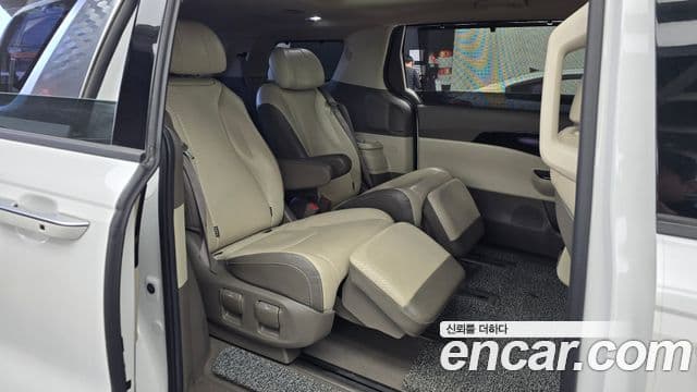 Kia Carnival 4세대 Signature, 2021 12