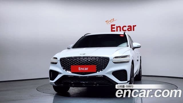 Genesis GV70, 2023 3