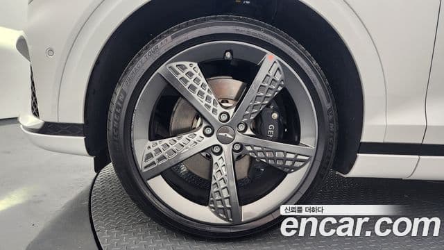 Genesis GV70, 2023 все фото