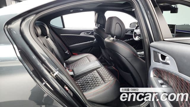 Genesis G70 Sport пакет, 2020 12