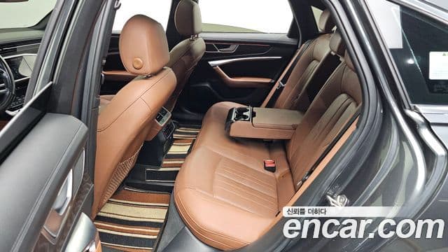 Audi A6 (C8) Premium, 2023 11