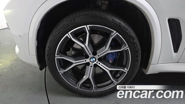 BMW X5 (G05) xDrive 30d M Sport, 2023 все фото