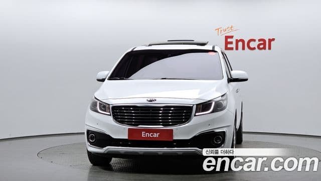 Kia All New Carnival Prestige, 2015 3