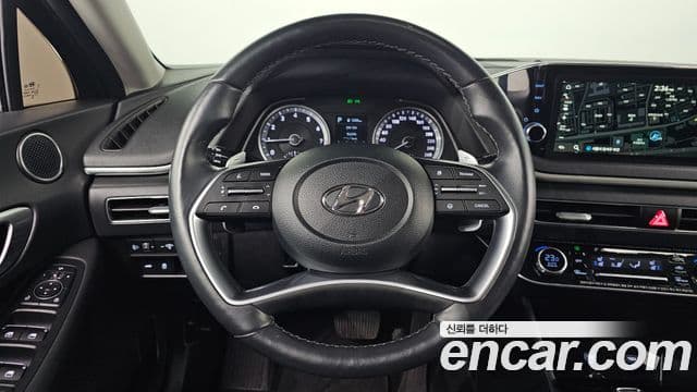 Hyundai Sonata (DN8) Premium Family, 2021 13