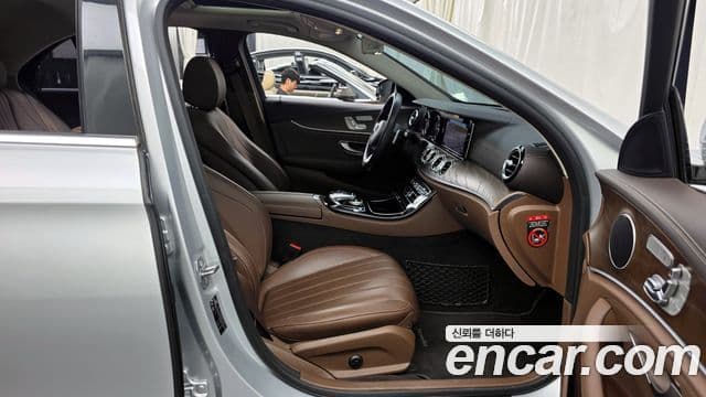 Mercedes-Benz E-класс W213 Exclusive, 2017 11