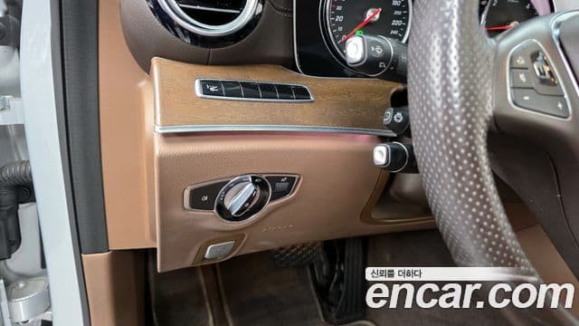 Mercedes-Benz E-класс W213 Exclusive, 2017 16