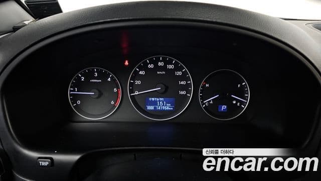 Hyundai Grand Starex детский перевозочный автомобиль, 2017 8