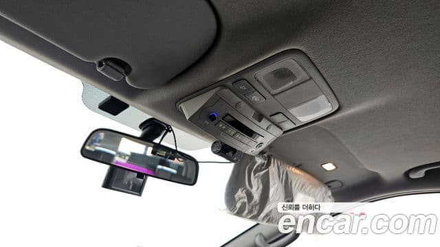 Hyundai Grand Starex детский перевозочный автомобиль, 2017 18