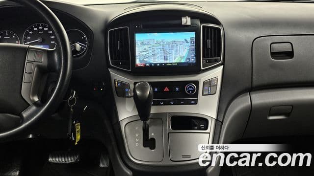 Hyundai Grand Starex детский перевозочный автомобиль, 2017 19