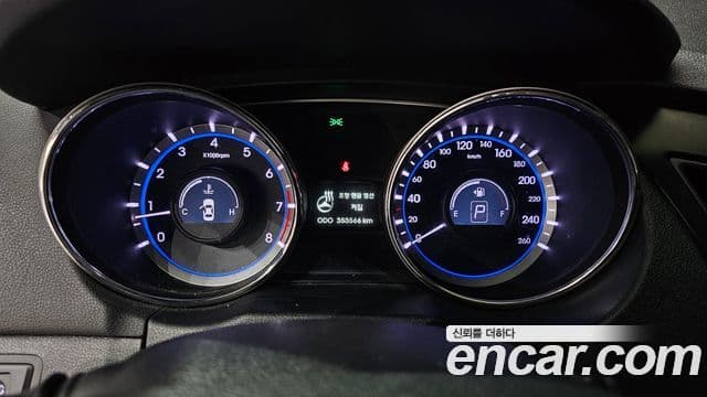 Hyundai Sonata The / новый 브릴리언트 Premium, 2013 8