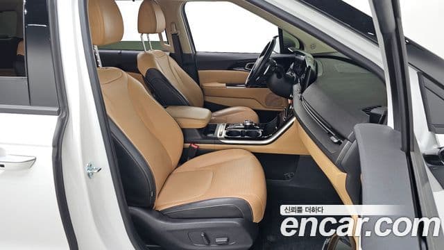 Kia Carnival 4세대 Signature, 2022 11