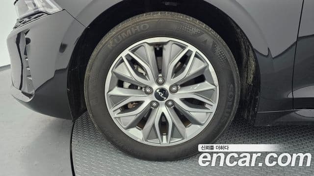 Kia K5 гибрид 3세대 Noblesse, 2023 все фото