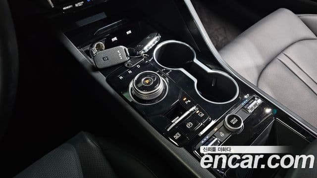 Kia K5 гибрид 3세대 Noblesse, 2023 9
