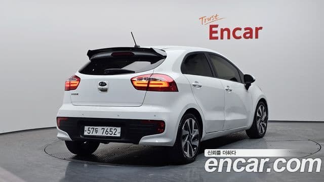 Kia The / новый New Pride Prestige, 2015 2