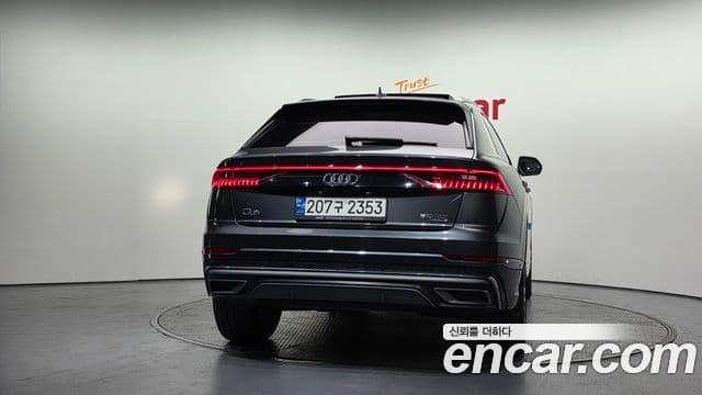 Audi Q8 (4M) Premium, 2021 4
