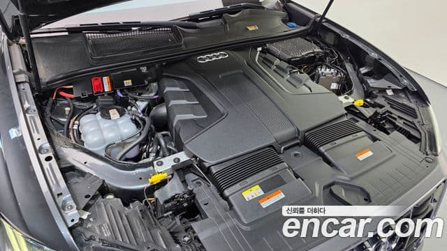 Audi Q8 (4M) Premium, 2021 6