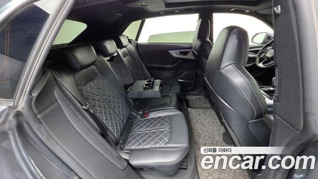 Audi Q8 (4M) Premium, 2021 19