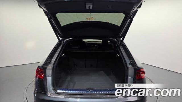 Audi Q8 (4M) Premium, 2021 20