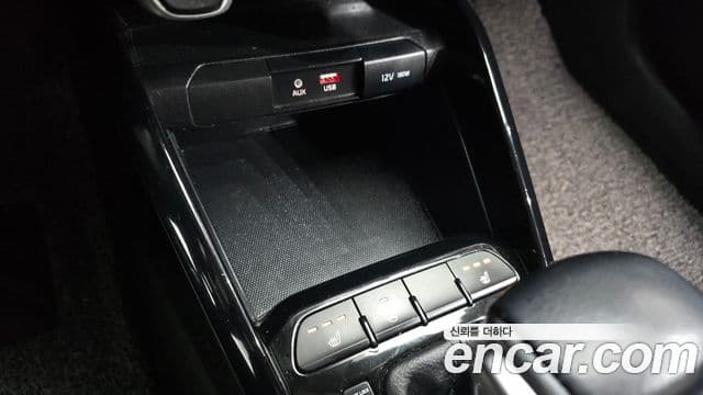 Kia Stonic Trendy, 2018 19