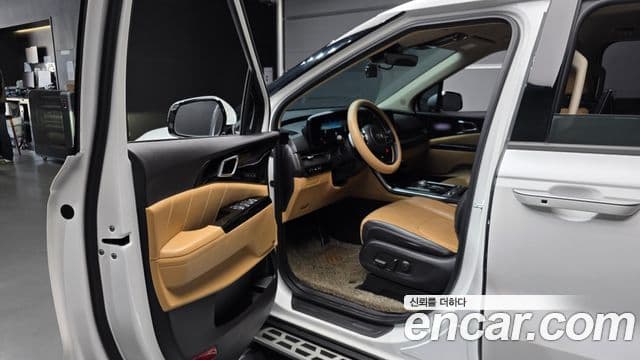 Kia Carnival 4세대 Signature, 2021 11