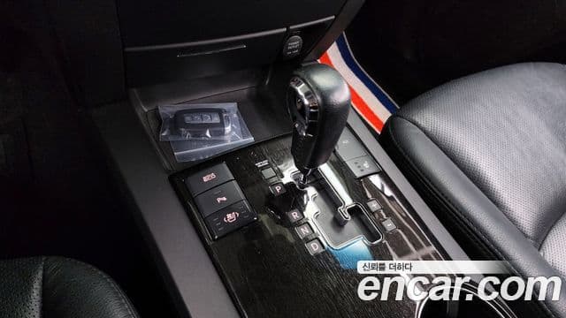 Kia Mohave 4WD QV300, 2014 9